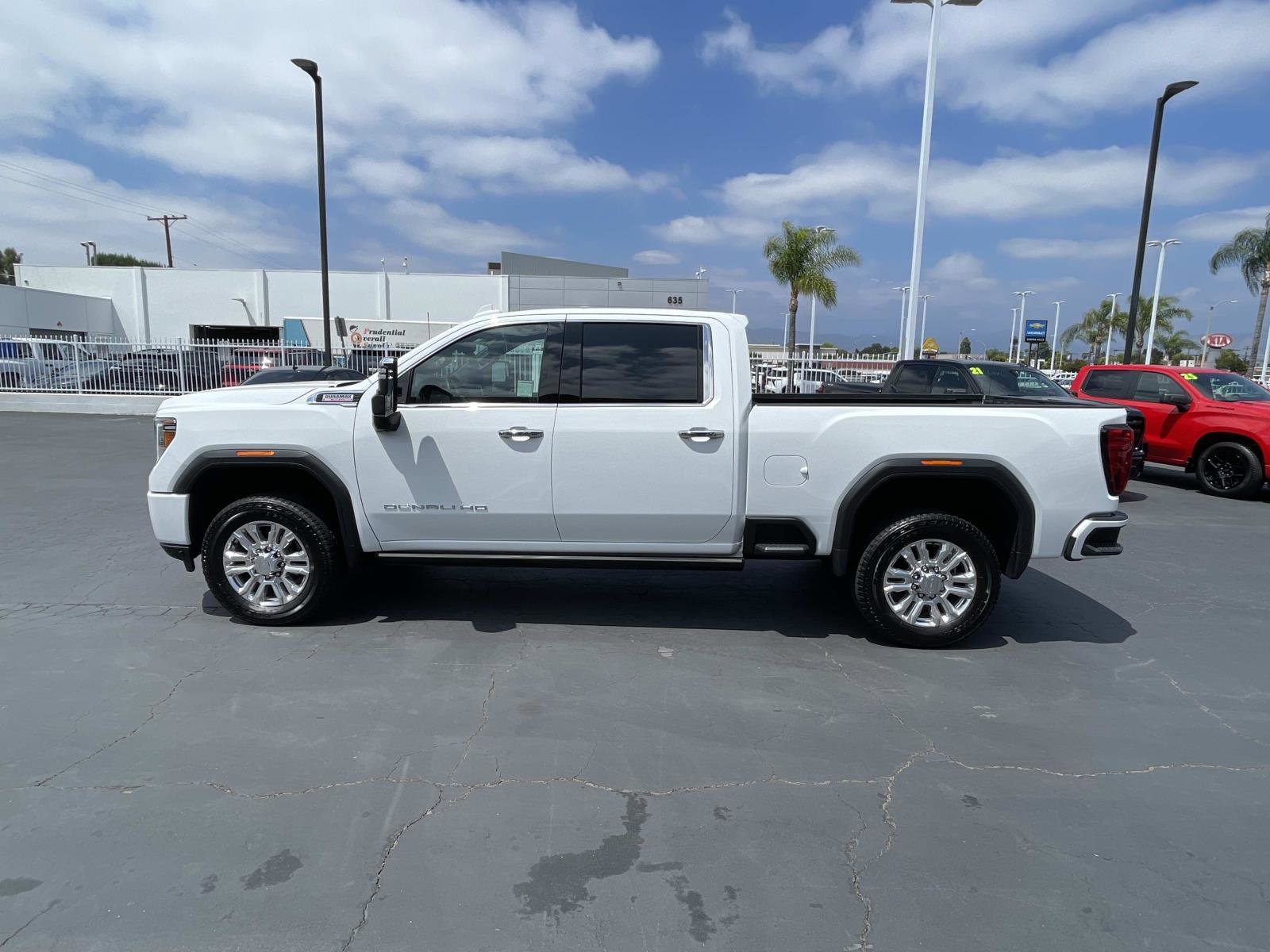 Used 2023 Summit White GMC Denali image 8