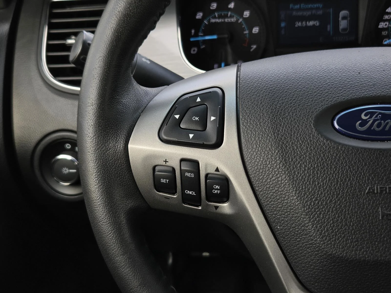 Used 2016 Blue Ford 4dr Sdn SEL FWD image 15