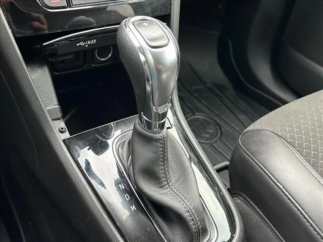 Used 2021 White Buick Preferred image 28