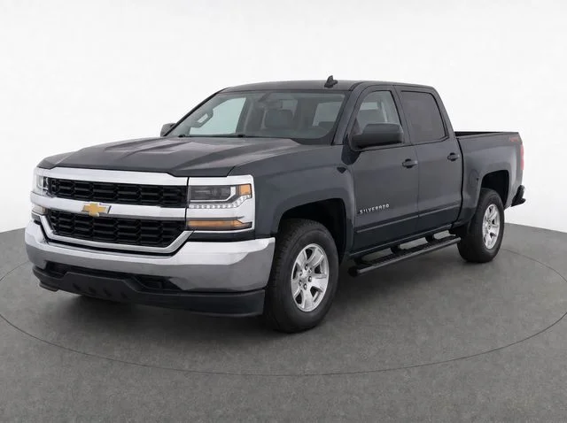 Used 2019 Gray Chevrolet LT image 1