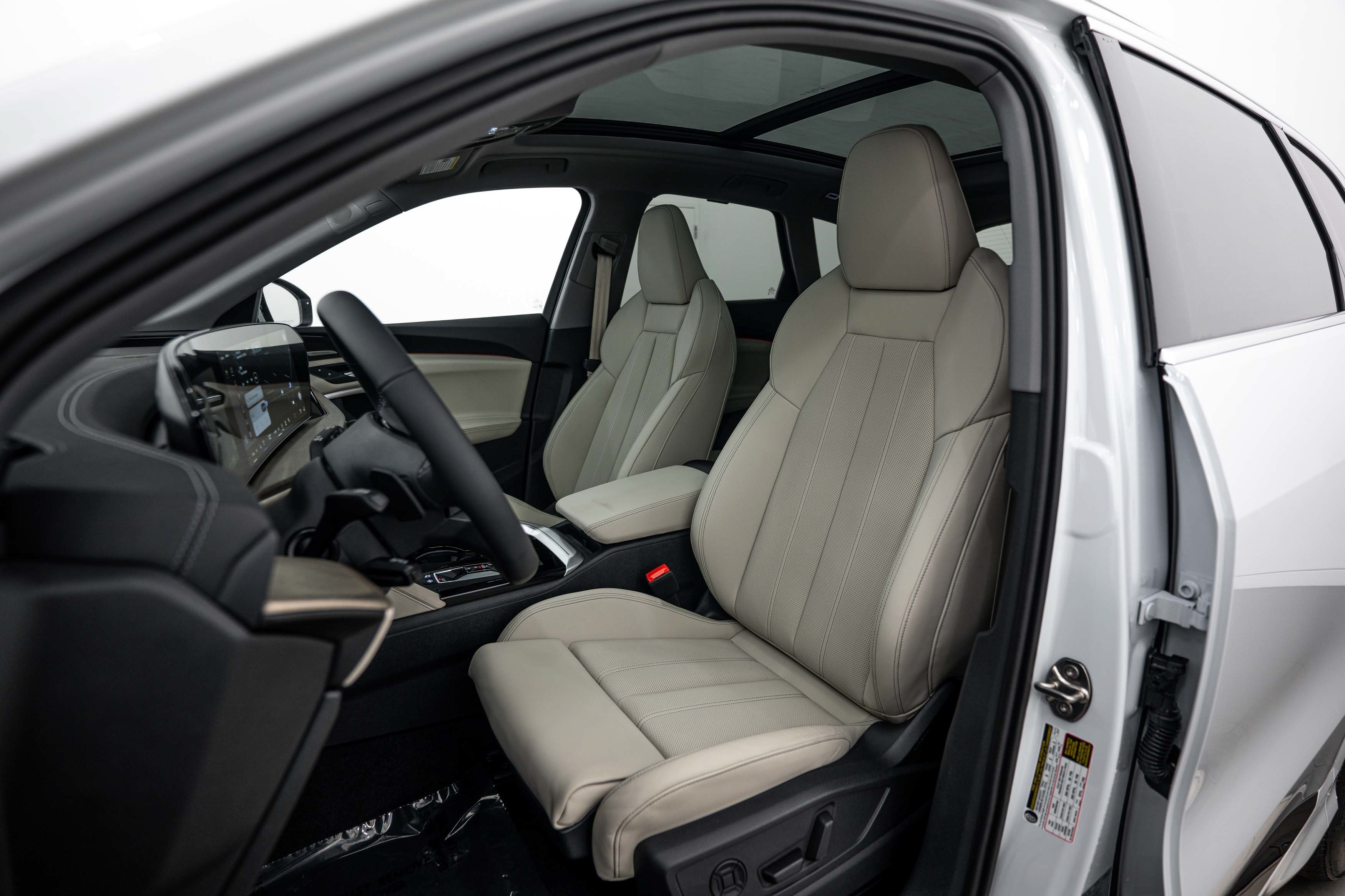 New 2026 Glacier White Audi Premium Plus image 15