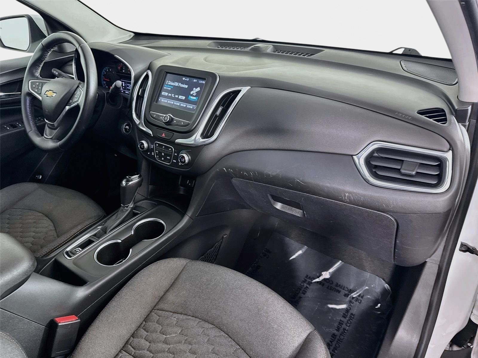Used 2018 Summit White Chevrolet LT image 28