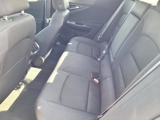 Used 2025 White Chevrolet LT image 12