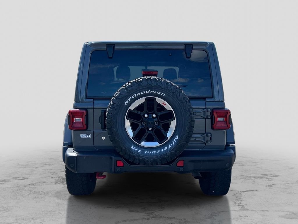 Used 2018 Gray Jeep Unlimited Rubicon image 4