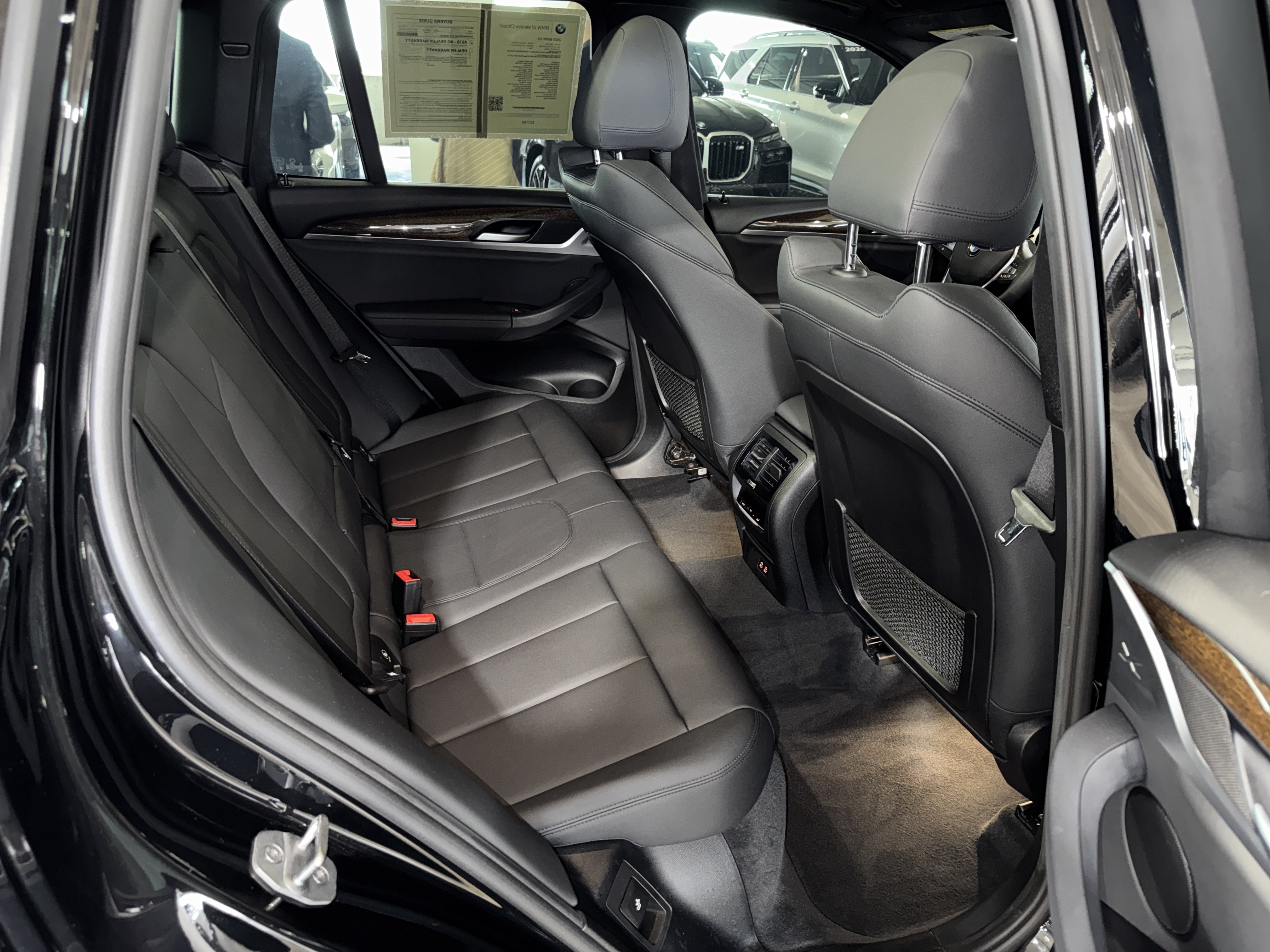 Used 2020 Jet Black BMW sDrive30i image 12