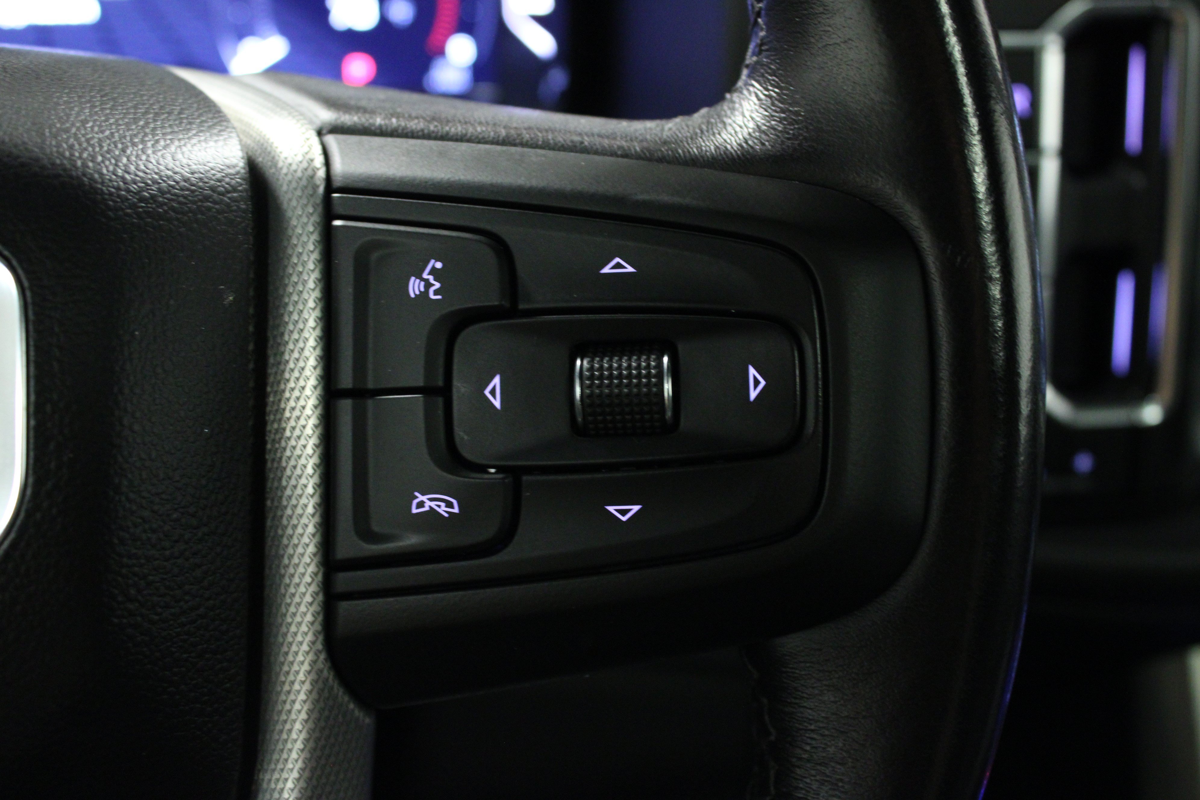 Used 2022 Onyx Black GMC Denali image 23