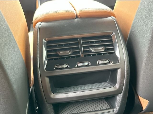 New 2026 Black BMW sDrive40i image 20