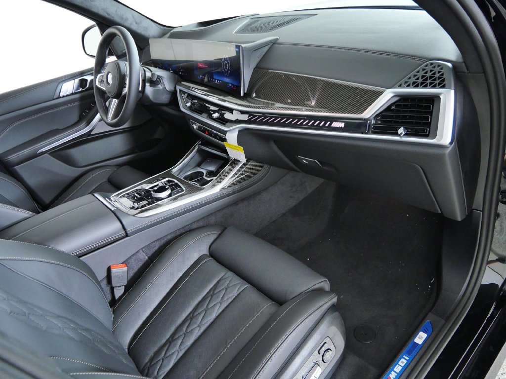 New 2027 Black Sapphire Metallic BMW M60i image 19