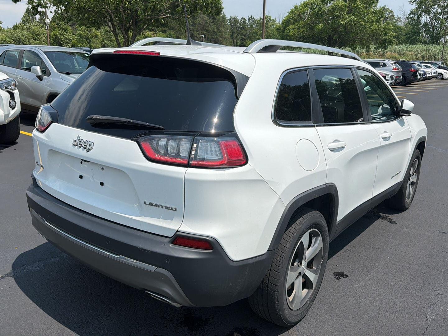 Used 2020 Bright White Clearcoat Jeep Limited image 6
