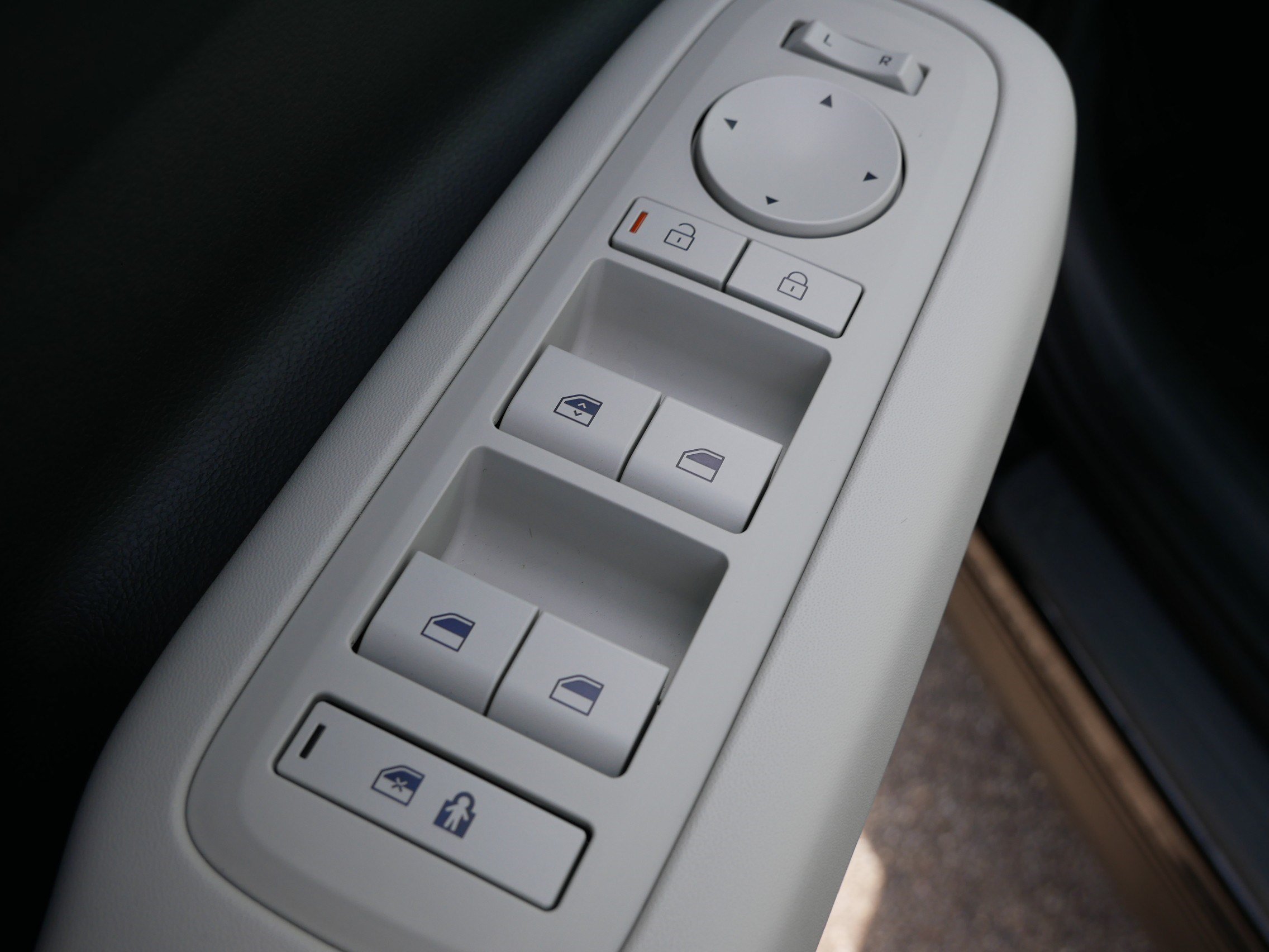 2026 Hyundai Santa Fe SE - Photo 19