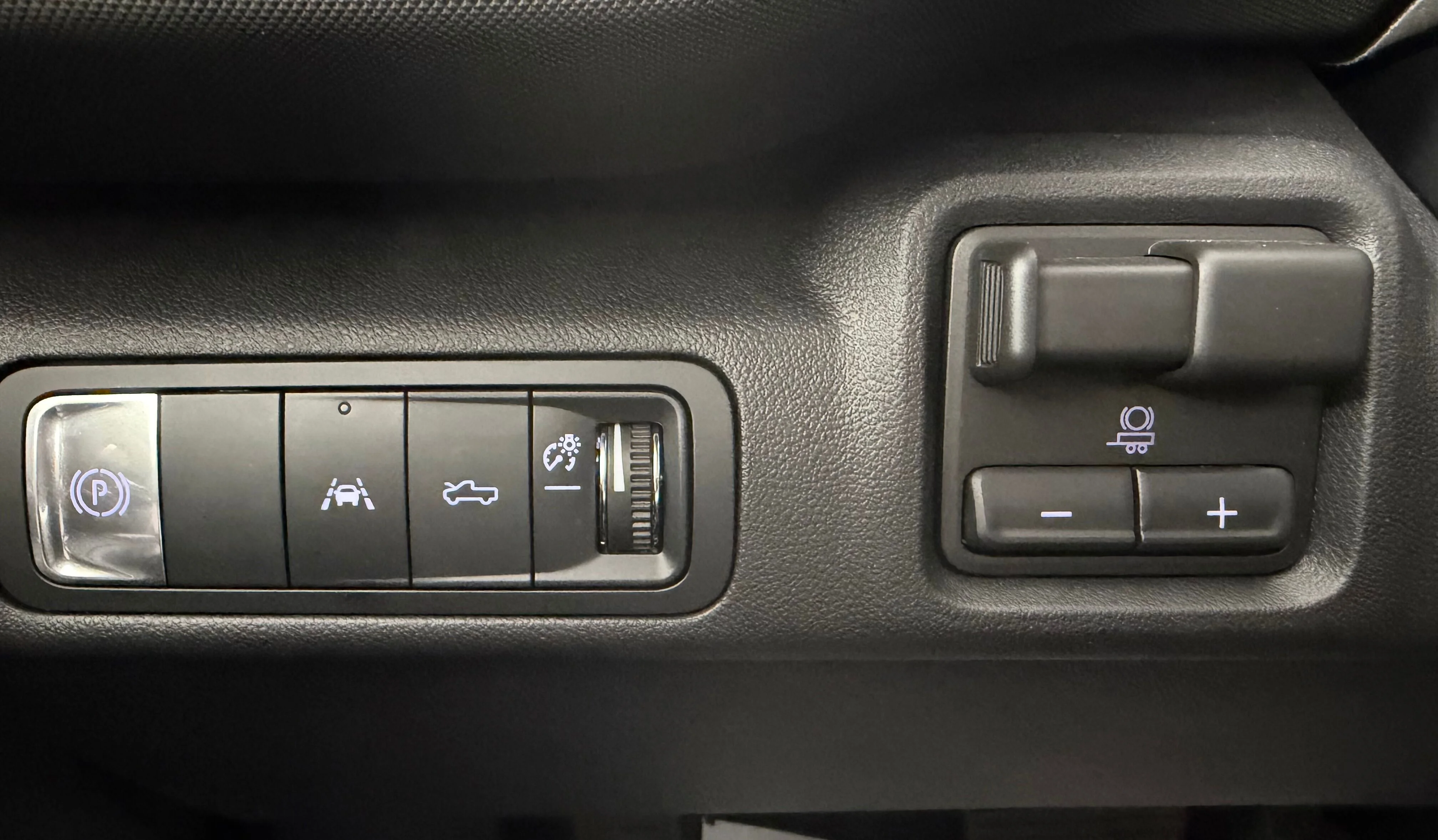 2026 Chevrolet Silverado EV LT - Photo 23