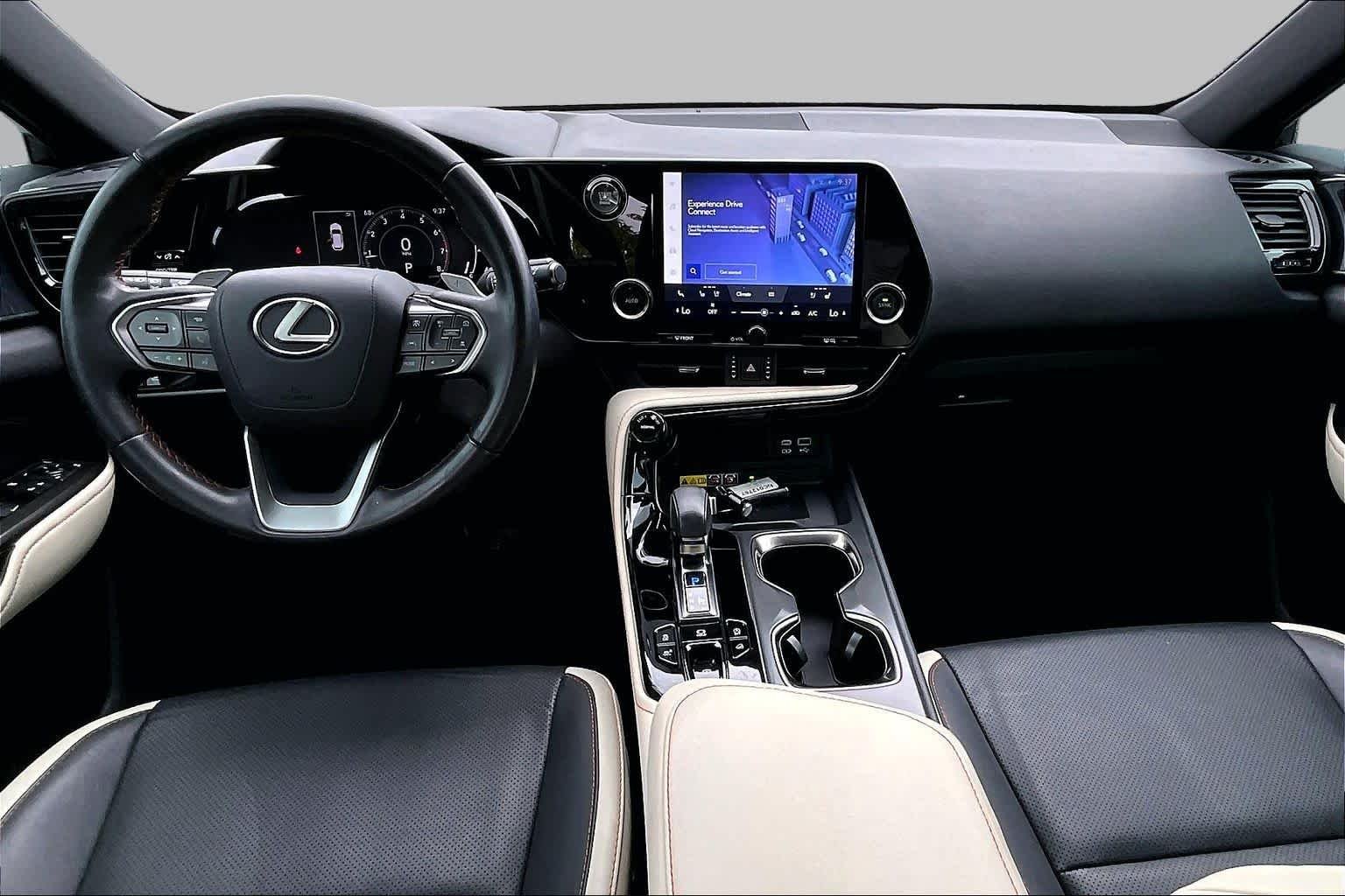 Used 2022 Eminent White Pearl Lexus Premium image 15