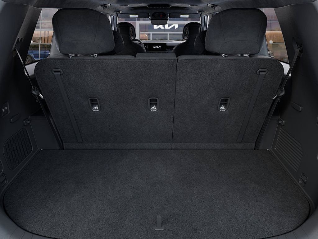 New 2027 Wolf Gray Kia X-Pro SX Prestige image 19