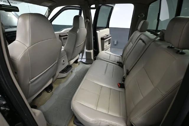Used 2008 Black Ford Lariat image 27
