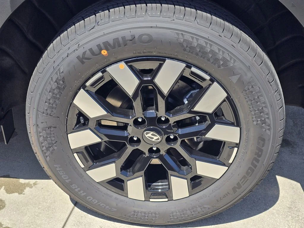 New 2026 Gray Hyundai SEL image 5