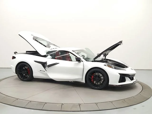 2026 Chevrolet Corvette 1LZ - Photo 17