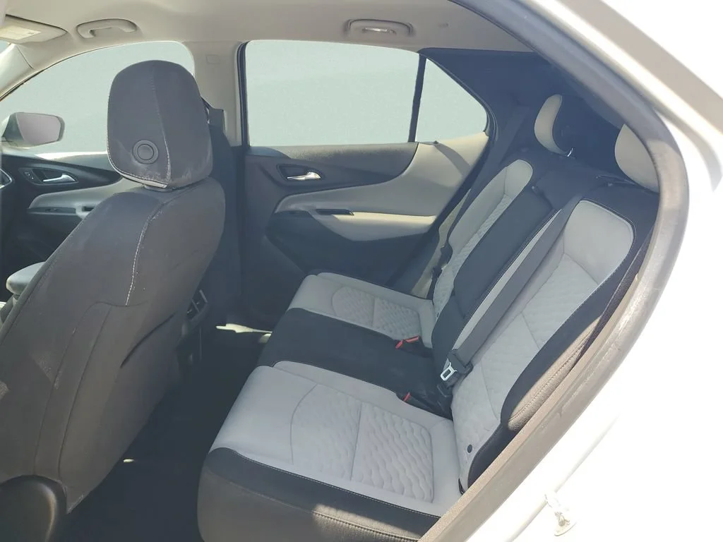 Used 2018 SILVER ICE METALLIC Chevrolet LT image 10