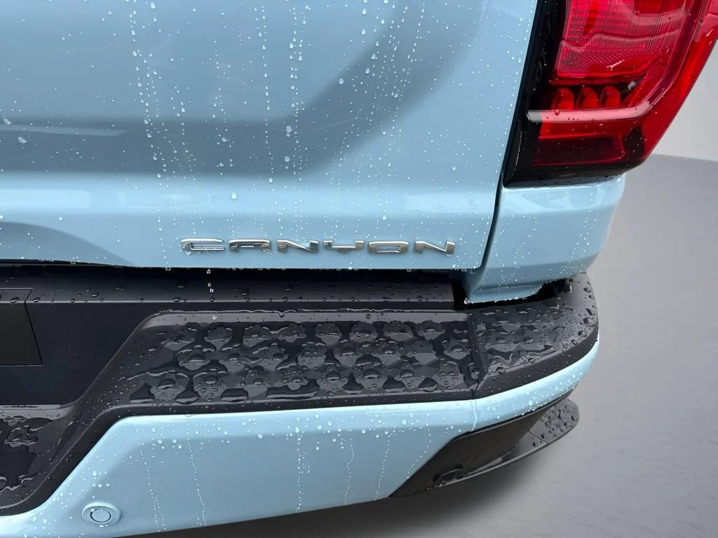 New 2026 Glacier Metallic GMC Denali image 37