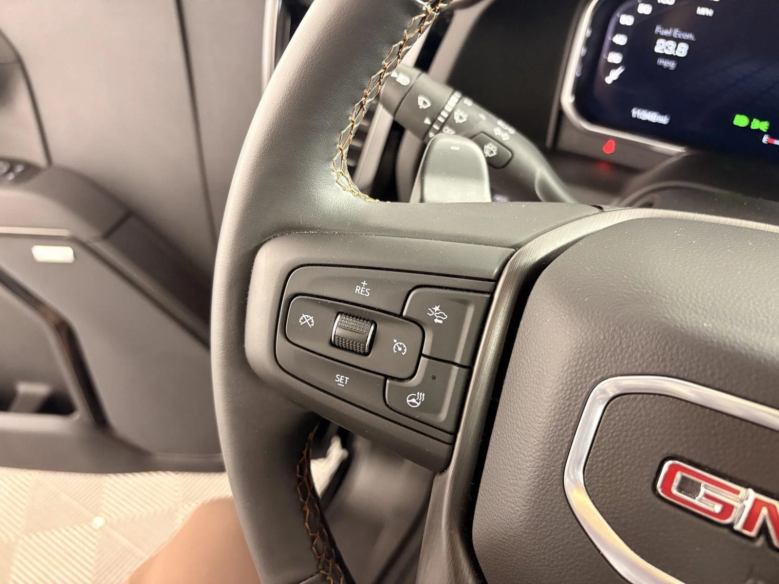 Used 2026 Onyx Black GMC AT4 image 30