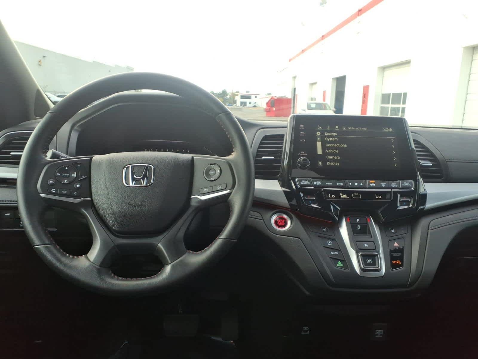 2024 Honda Odyssey SPORT - Photo 13