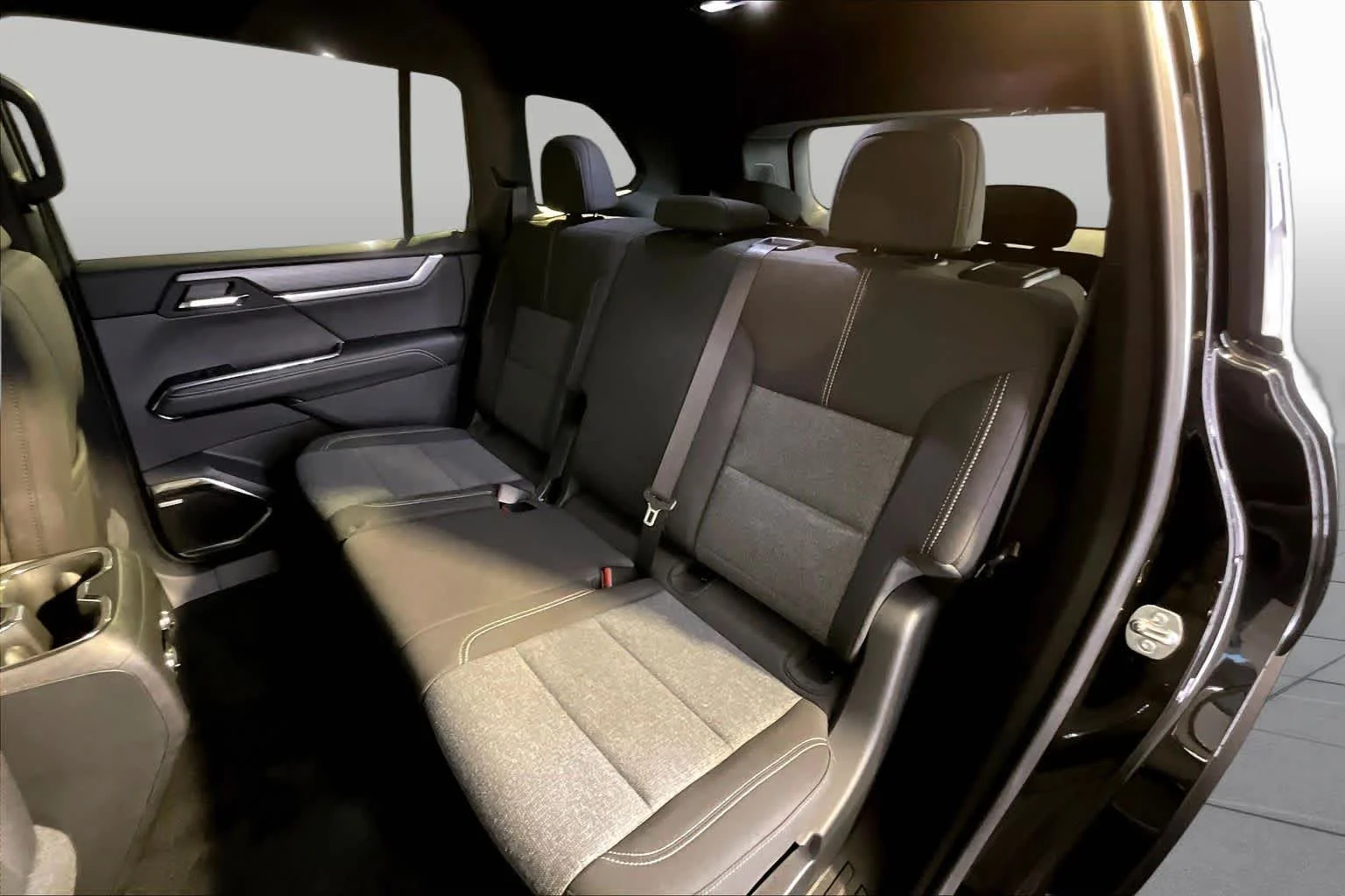2025 GMC Acadia Elevation - Photo 42