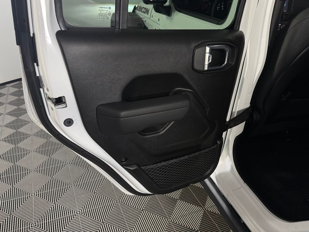 Certified Used 2026 White Jeep Rubicon image 31