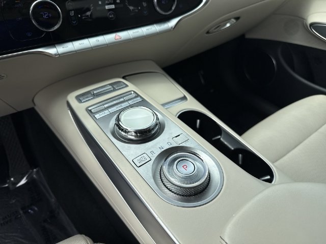 Used 2022 Red Genesis 2.5T image 19