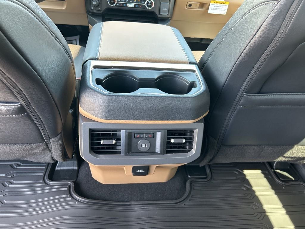 New 2026 Star White Metallic Tri-Coat Ford Lariat image 41