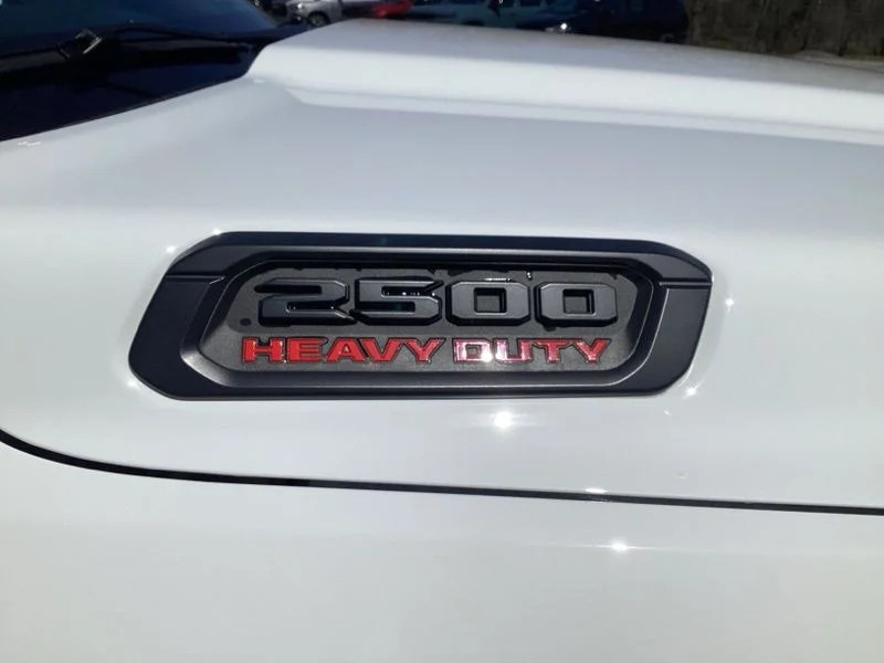 New 2026 Bright White Clear-Coat Exterior Paint RAM Tradesman image 10