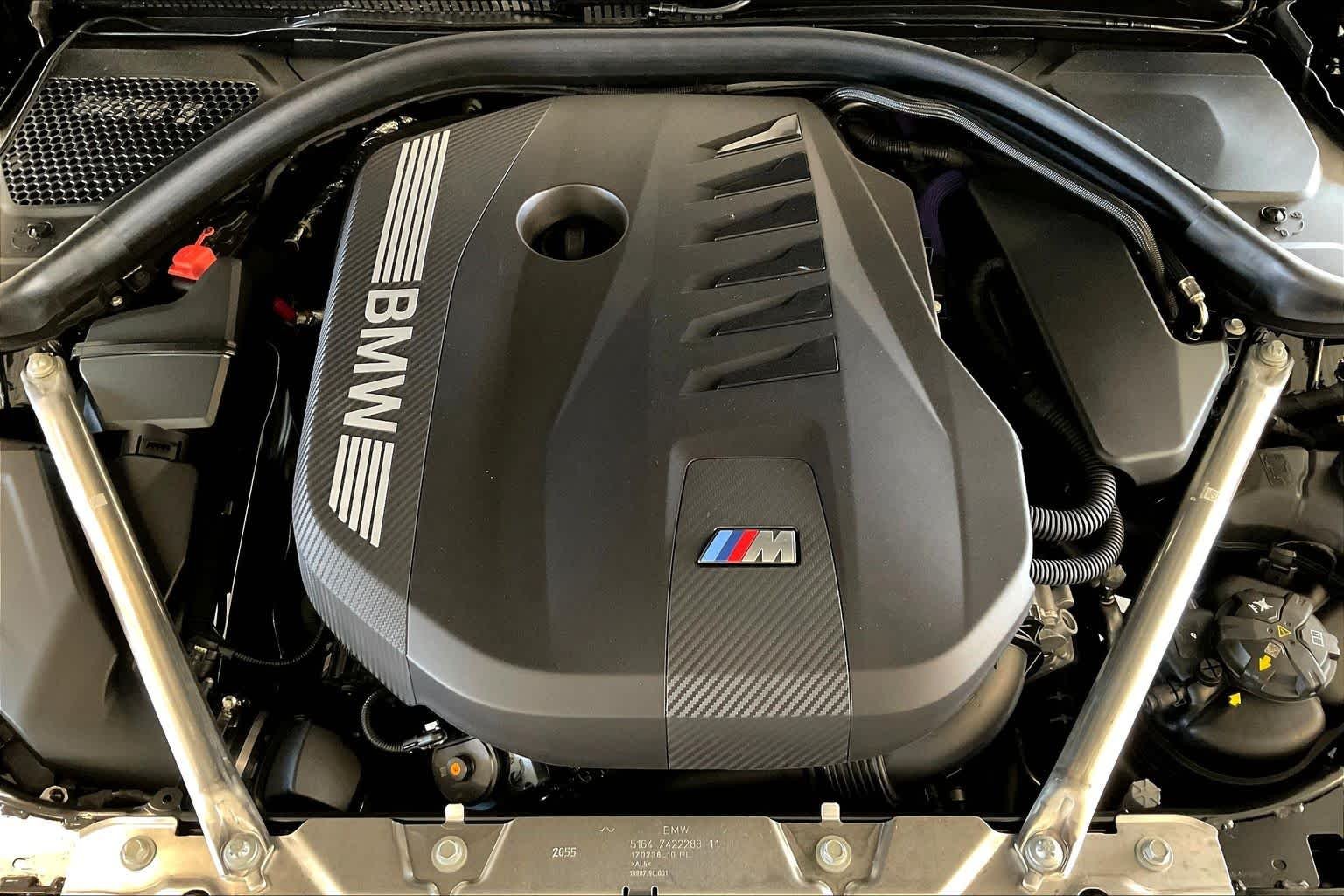 New 2026 Black Sapphire Metallic BMW M440i image 17