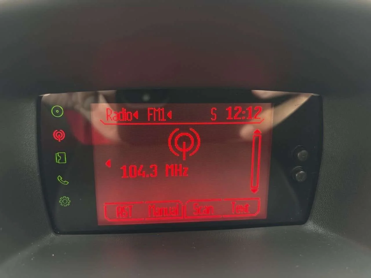 Used 2012  Ford SES 4D Hatchback Dilawri Certified   No Accident image 24