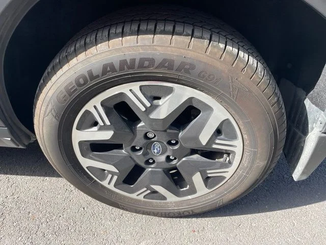 Used 2026 White Subaru Base image 17