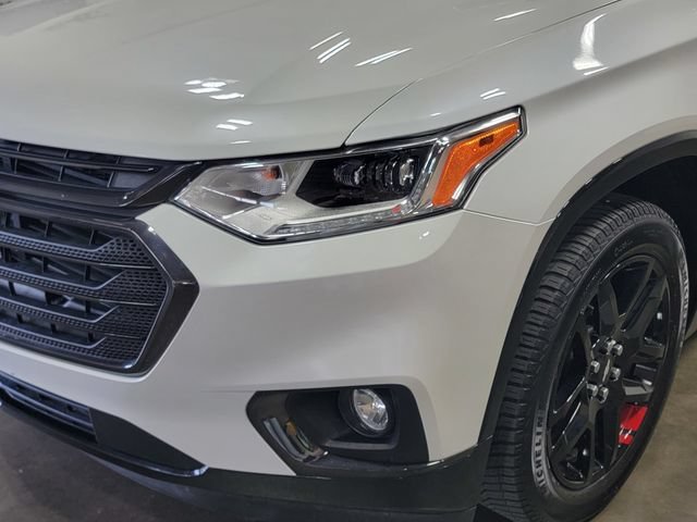 Used 2019 IRIDESCENT PEARL TRICOAT Chevrolet Premier image 9