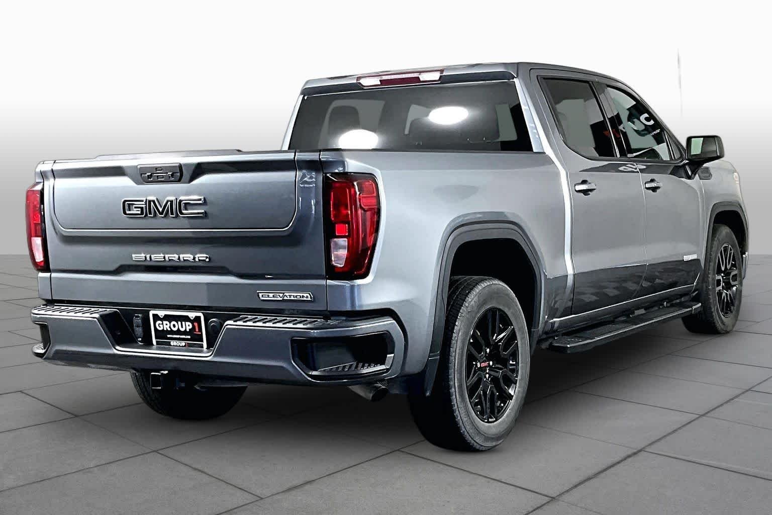 Used 2020 Satin Steel Metallic GMC Elevation image 13
