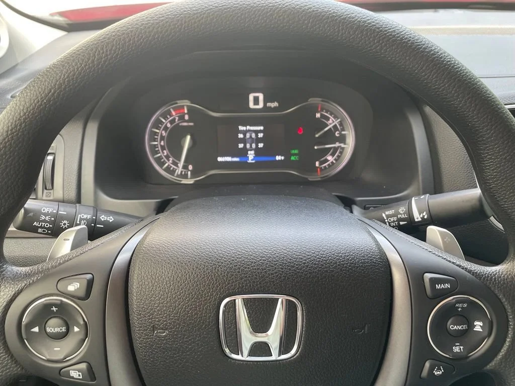 Used 2021 Radiant Red Metallic II Honda AWD SPORT image 34