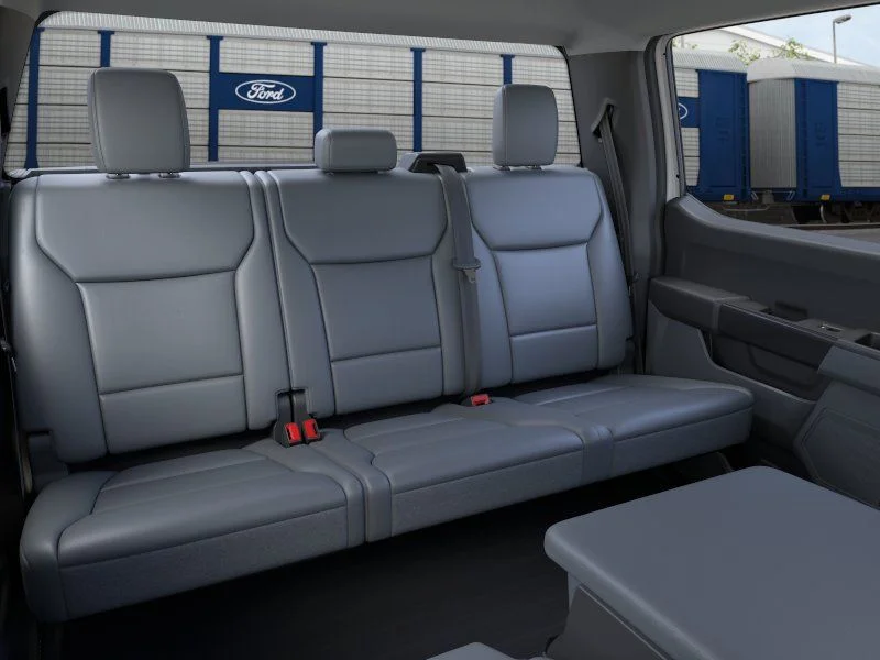 New 2026 Oxford White Ford XL image 11