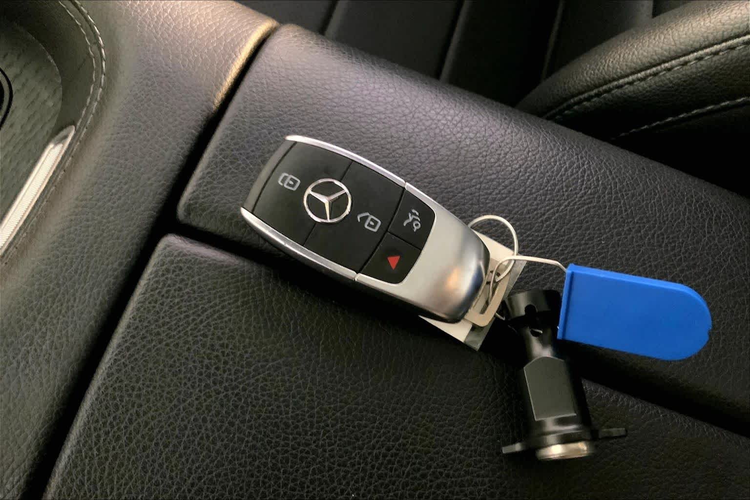 Certified Used 2022 Black Mercedes-Benz GLE 350 image 15