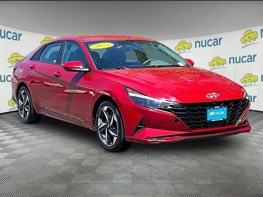 2023 Hyundai Elantra 2.0 SEL IVT's photo