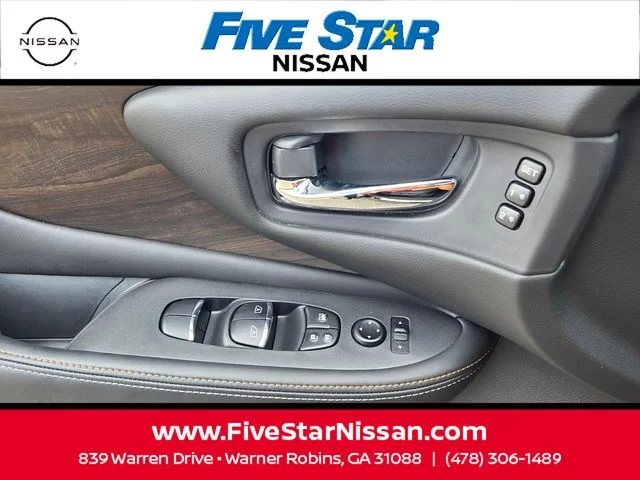 Used 2024 Black Nissan Platinum image 32