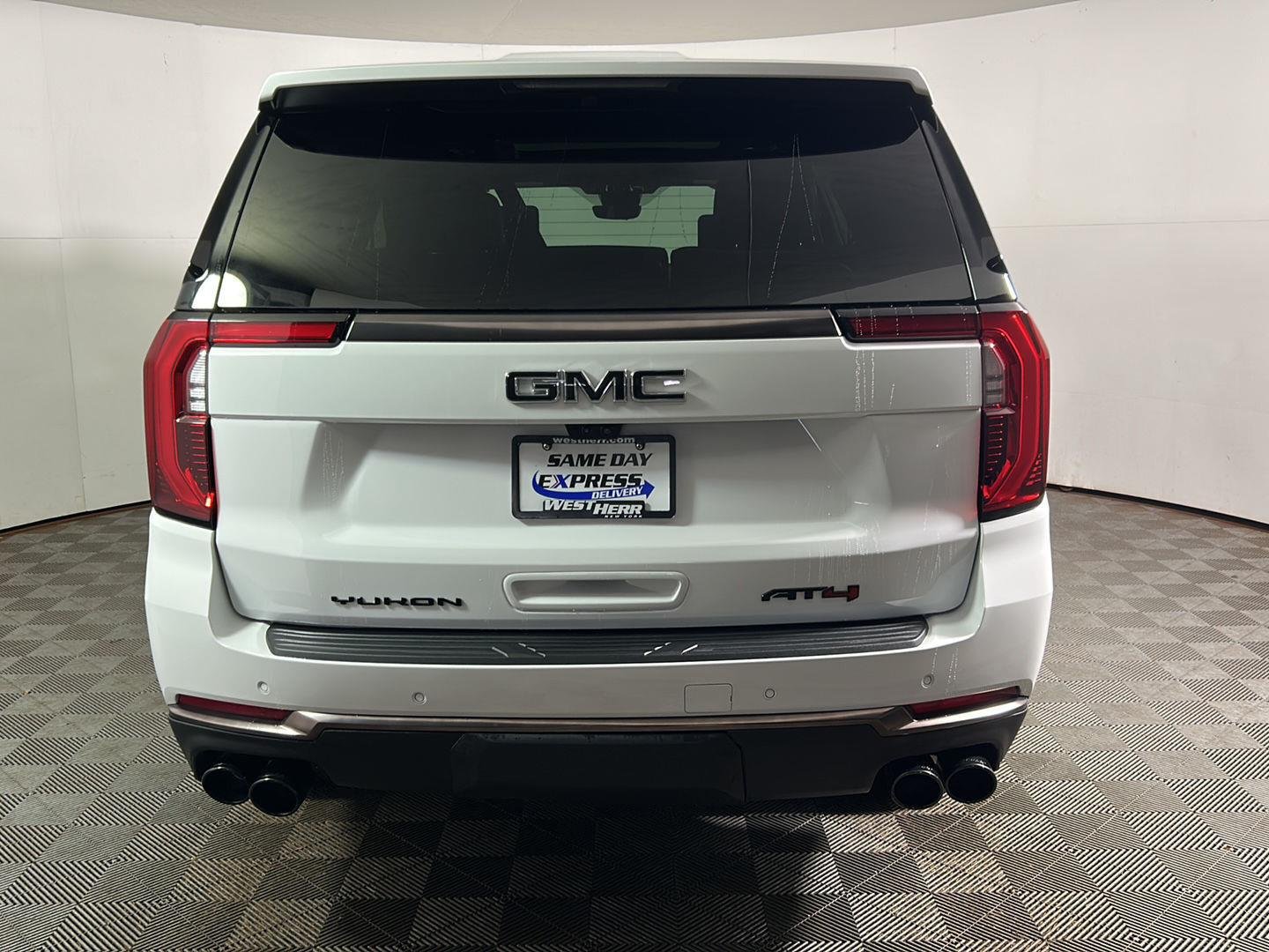Used 2026 Summit White GMC AT4 Ultimate image 7