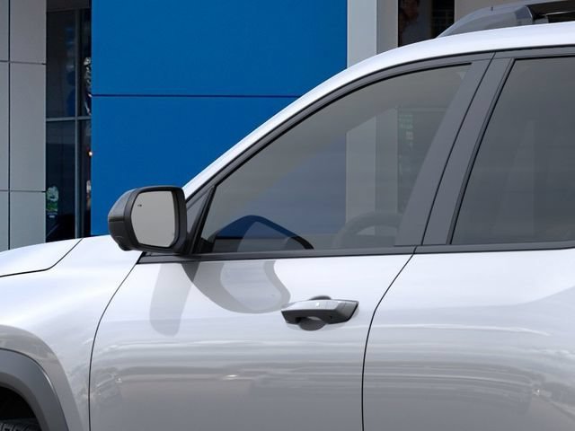 2027 Chevrolet Equinox LT - Photo 13