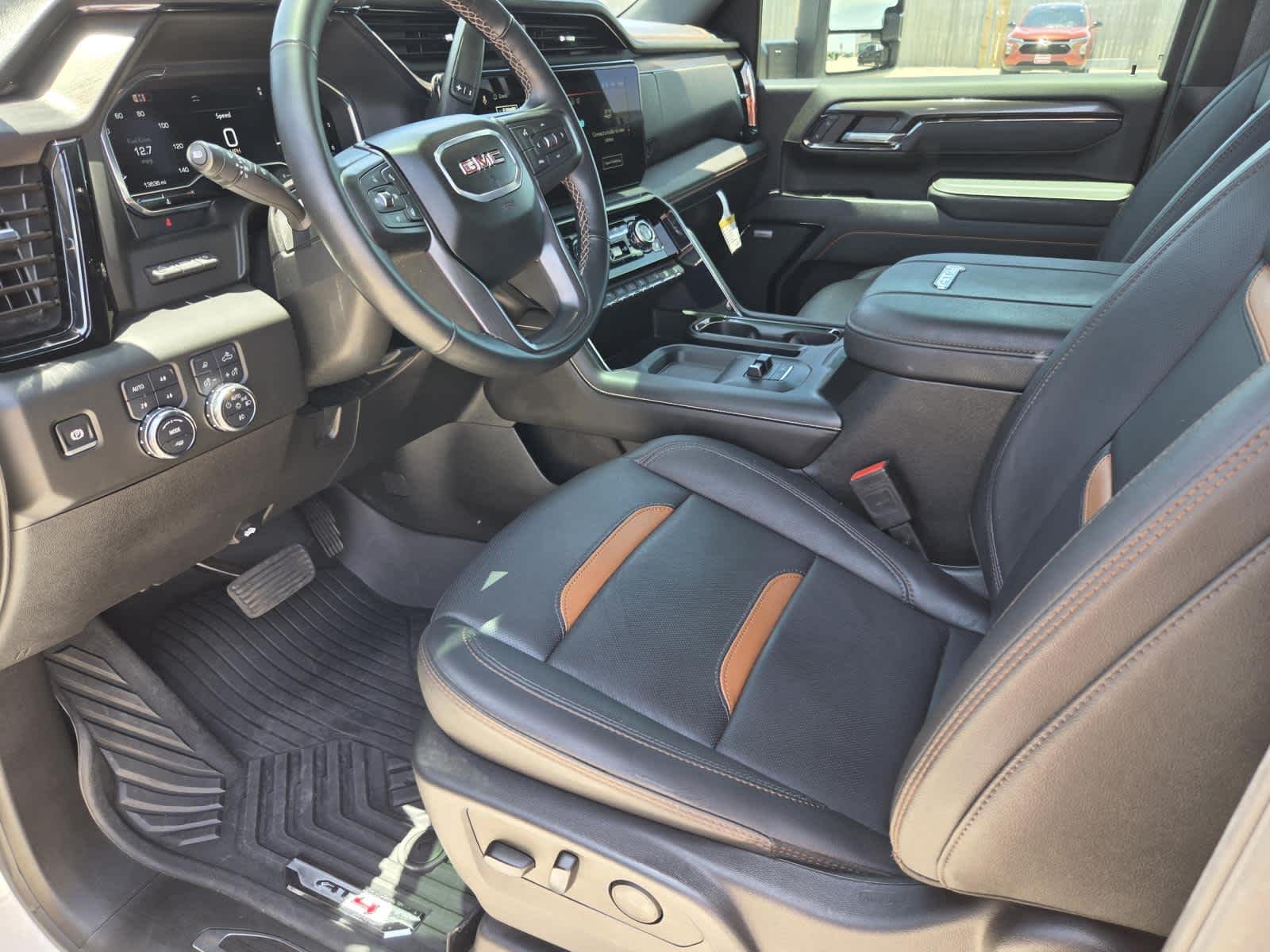 Used 2025 Summit White GMC AT4 image 12