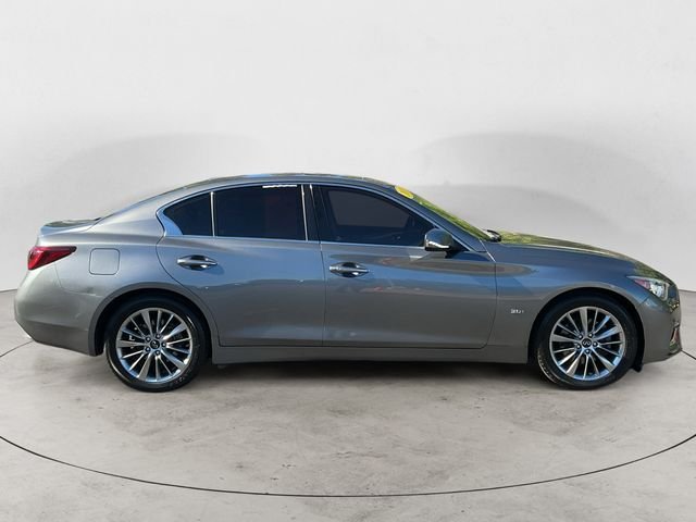 Used 2019 Gray INFINITI 3.0t LUXE image 4