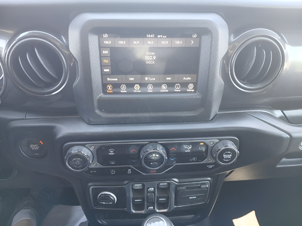 Used 2021 White Jeep Unlimited Sport Altitude image 11