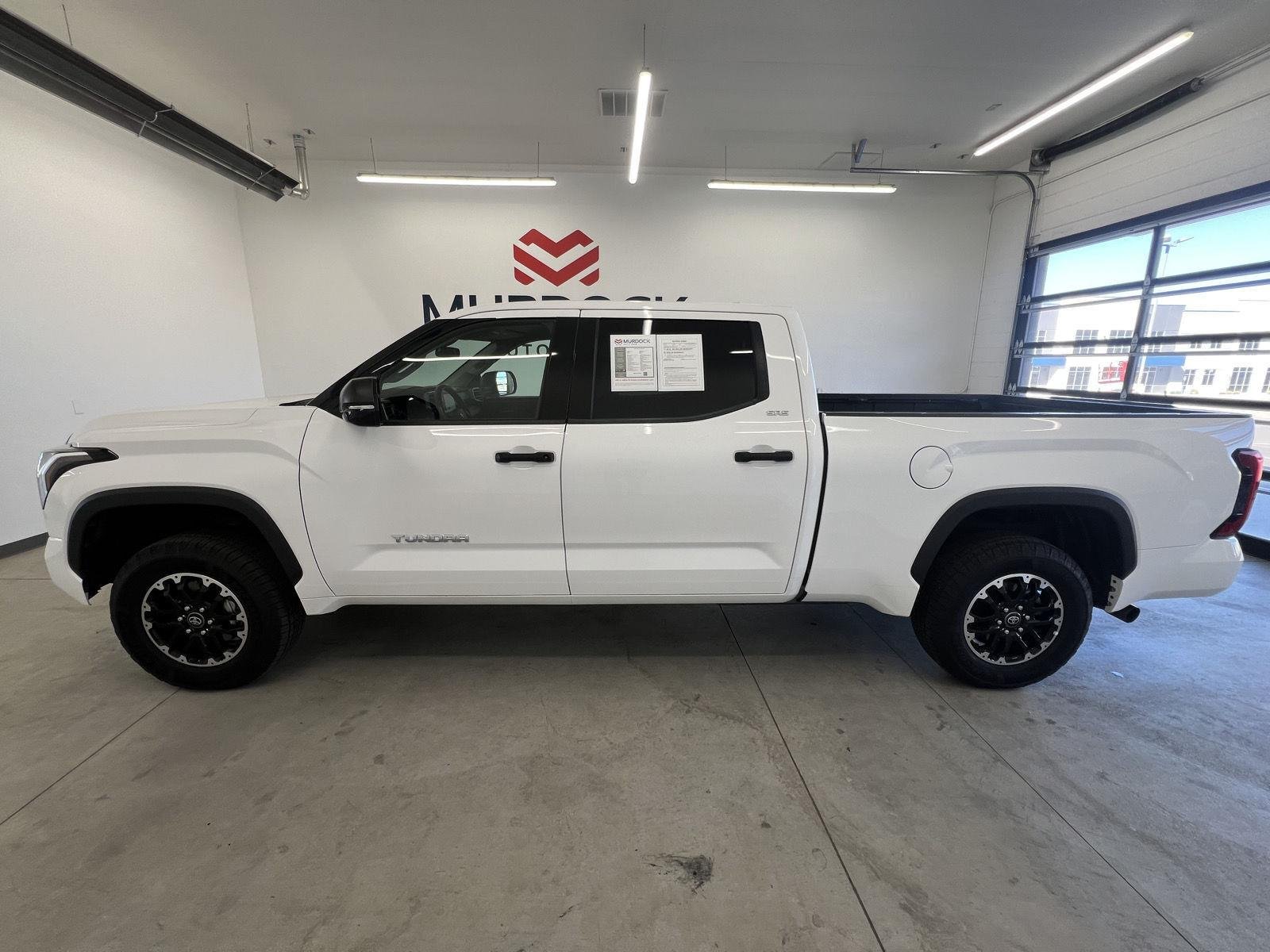 2023 Toyota Tundra SR5 - Photo 8