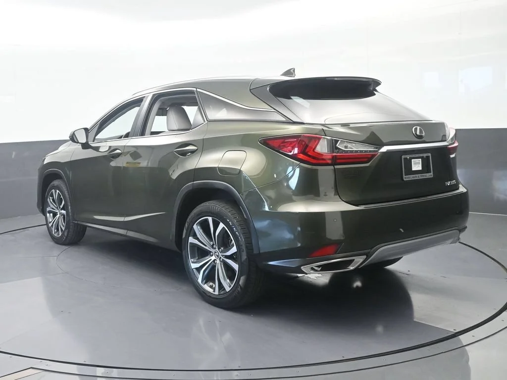 Used 2020 Green Pearl Lexus 350 image 3