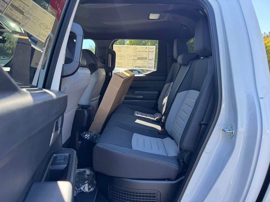 2025 Toyota Tacoma TRD Off Road - Photo 10