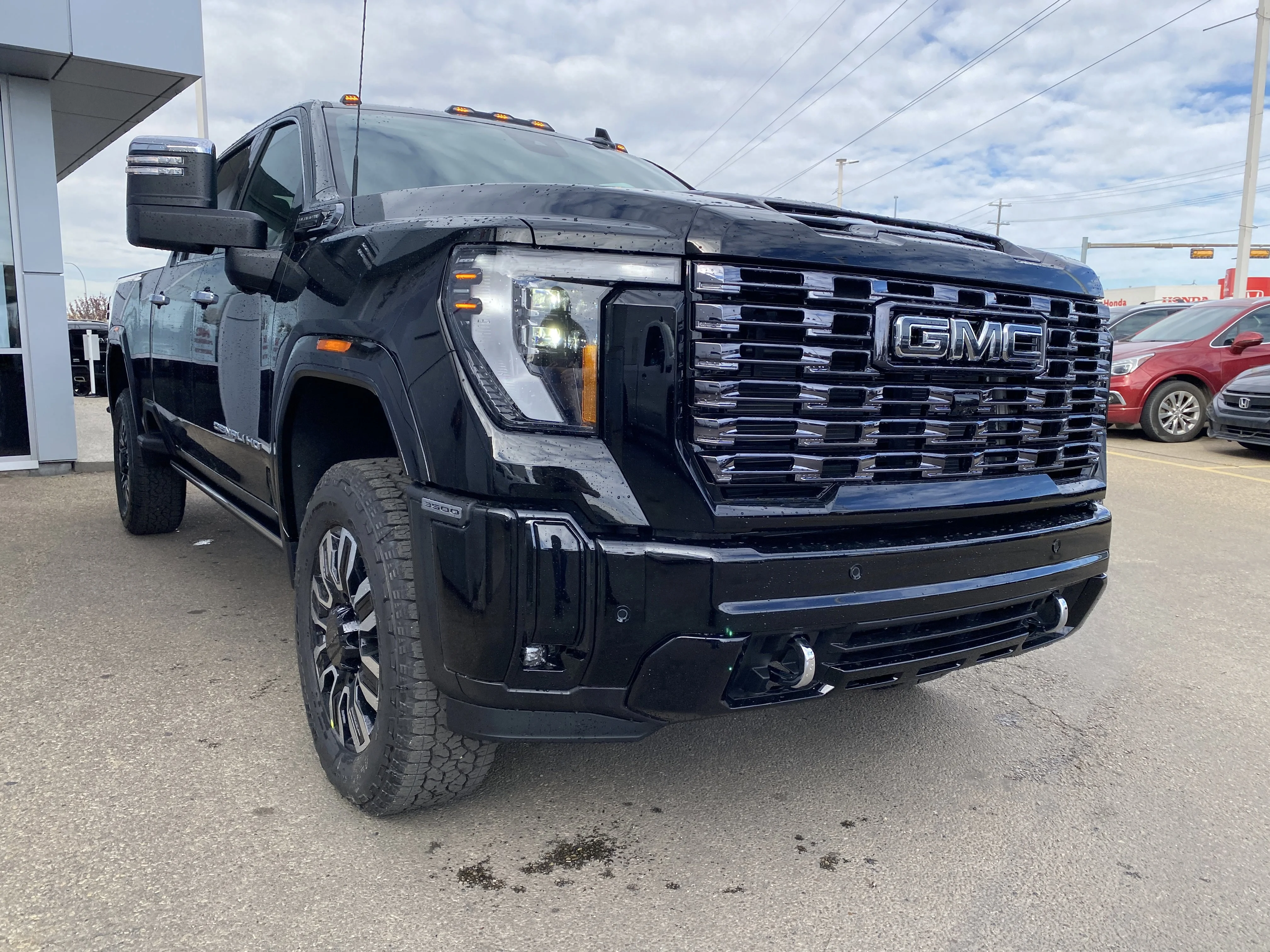 New 2026 ONYX BLACK GMC Denali Ultimate image 8