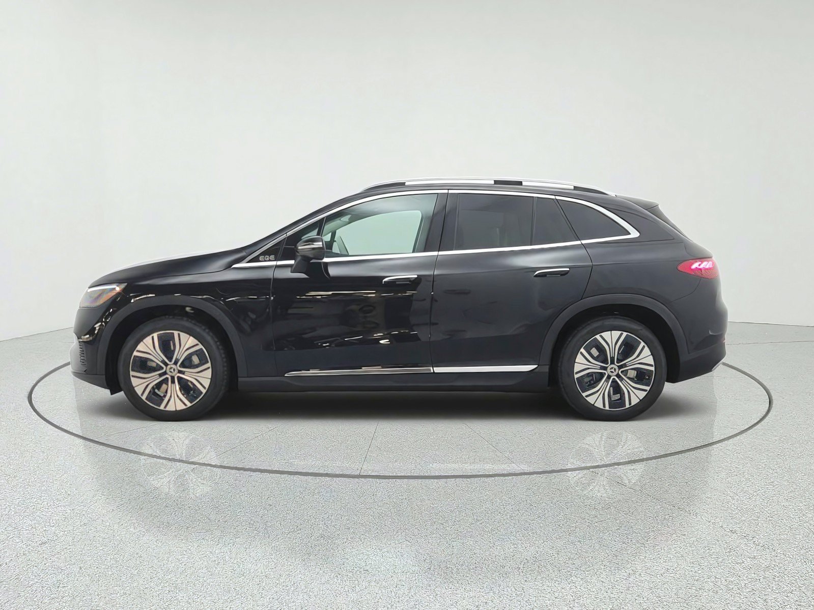 New 2027 Black Mercedes-Benz EQE 320+ SUV image 28