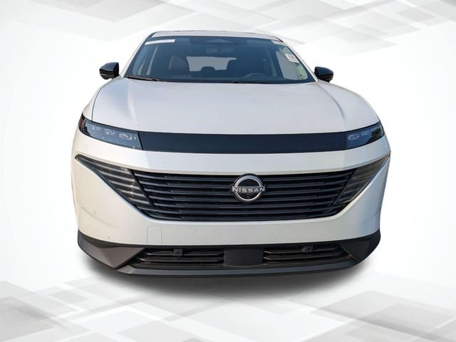 Used 2025 White Nissan SL image 2